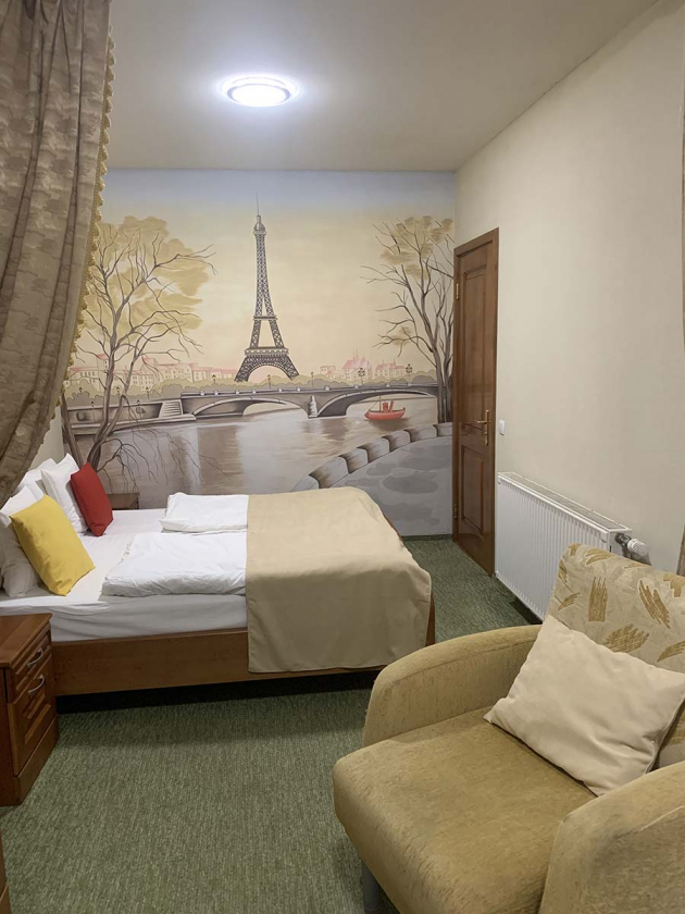 Junior suite room №3 Paris